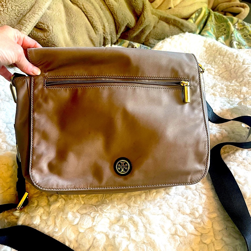 Tory burch tote